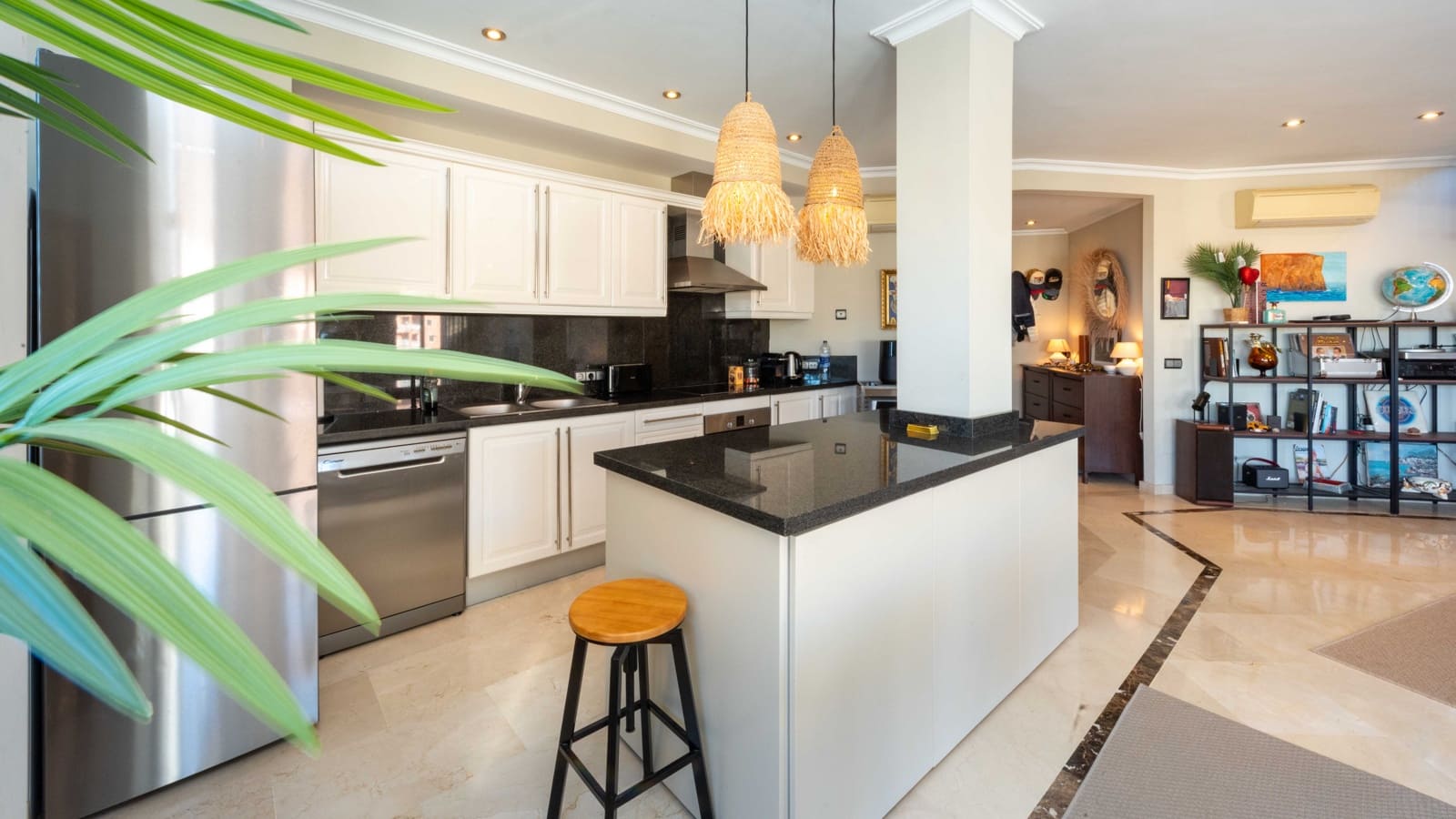 2 sovrum Takvåning till salu i Palma de Mallorca med garage - 865 000 € (Ref: 9654280)