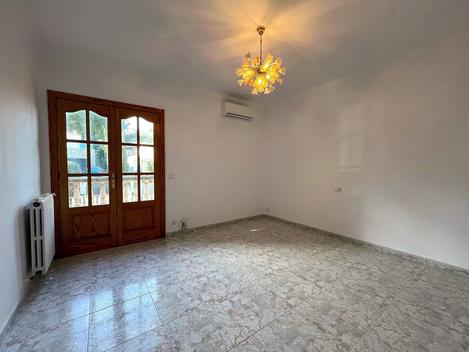 5 bedroom Villa for rent in Santa Ponsa with pool garage - € 7,000 (Ref: 9654281)