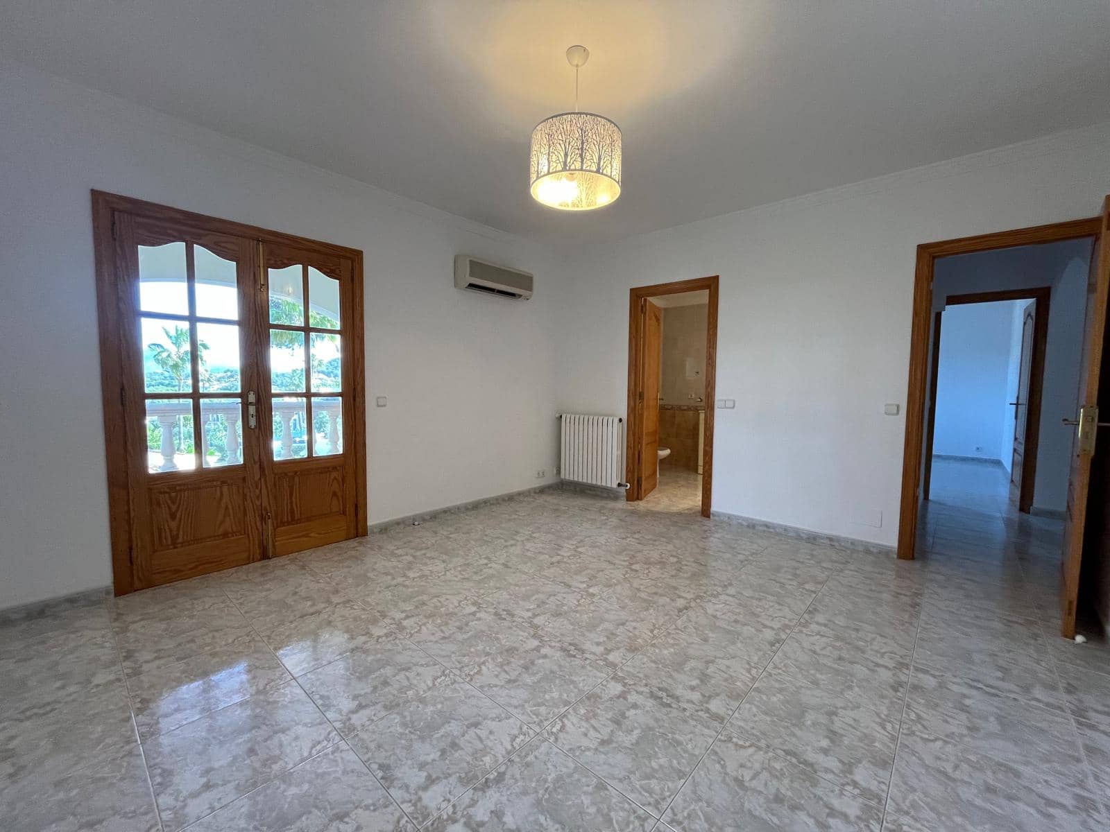 5 bedroom Villa for rent in Santa Ponsa with pool garage - € 7,000 (Ref: 9654281)