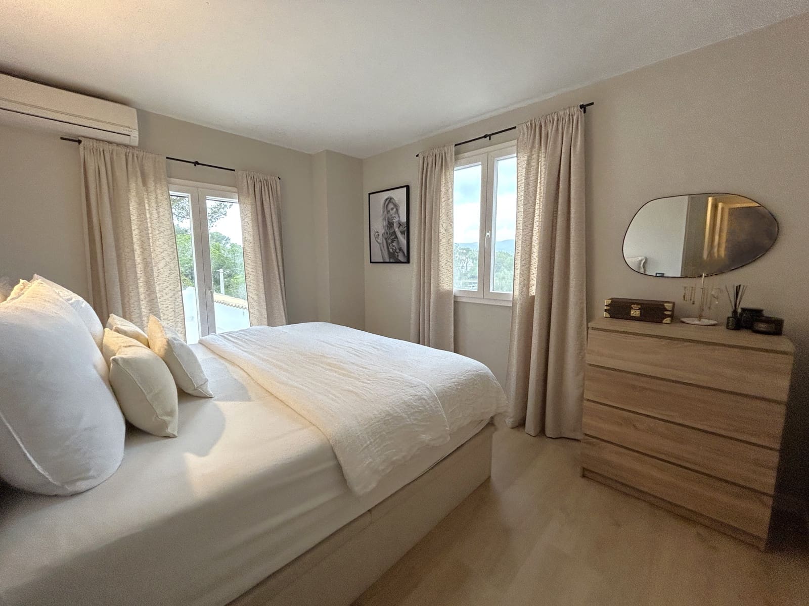 3 bedroom Apartment for rent in Cala Vinyes / Cala Vinyas / Cala Vinas with pool garage - € 5,200 (Ref: 9657872)