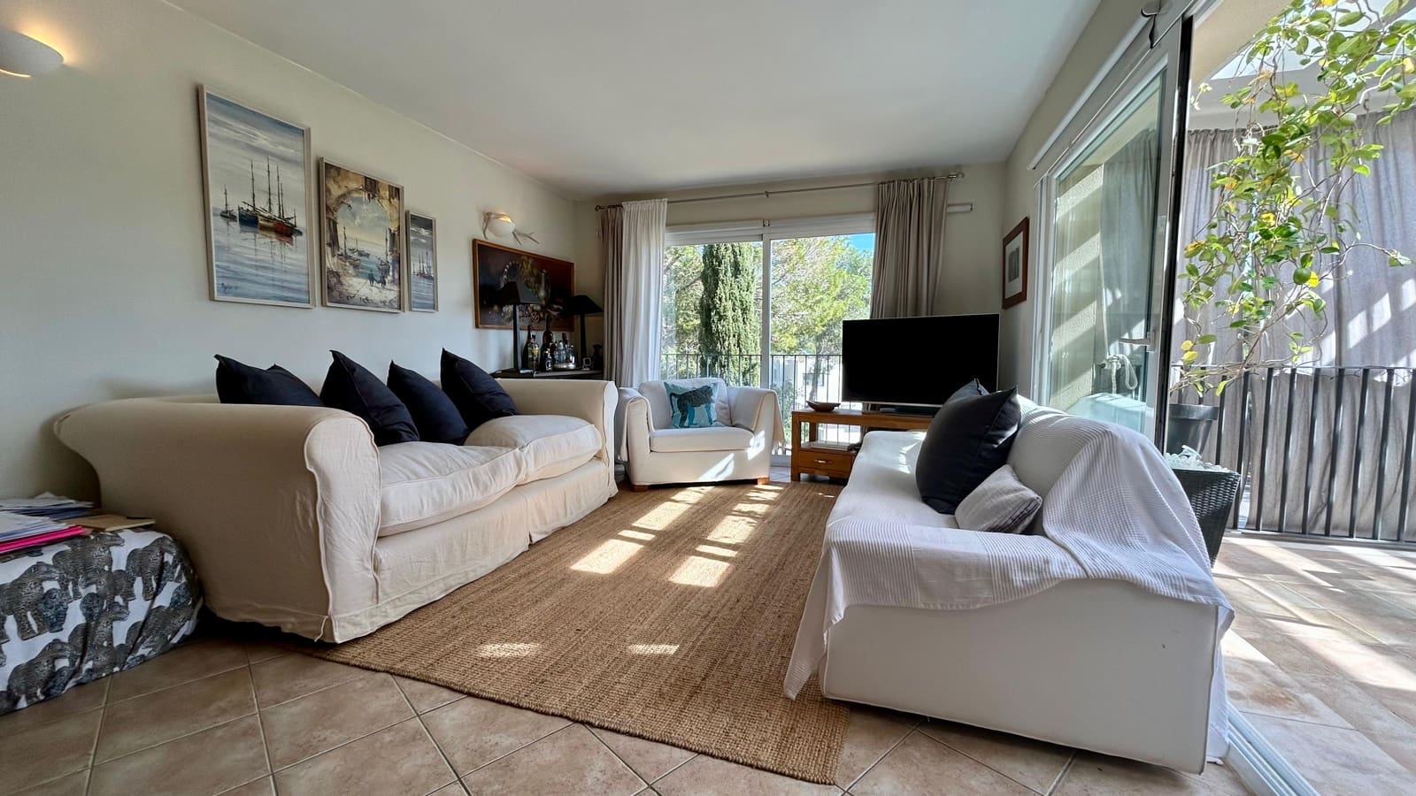 2 slaapkamer Appartement te huur in Cala Vinyes / Cala Vinyas / Cala Vinas met garage - € 2.800 (Ref: 9657874)