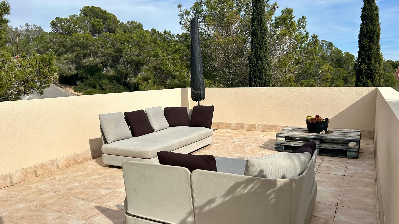 2 slaapkamer Appartement te huur in Cala Vinyes / Cala Vinyas / Cala Vinas met garage - € 2.800 (Ref: 9657874)