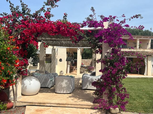 3 makuuhuone Maalaistalo myytävänä paikassa Santanyí mukana 
autotalli - 1 425 000 € (Ref: 9657876)