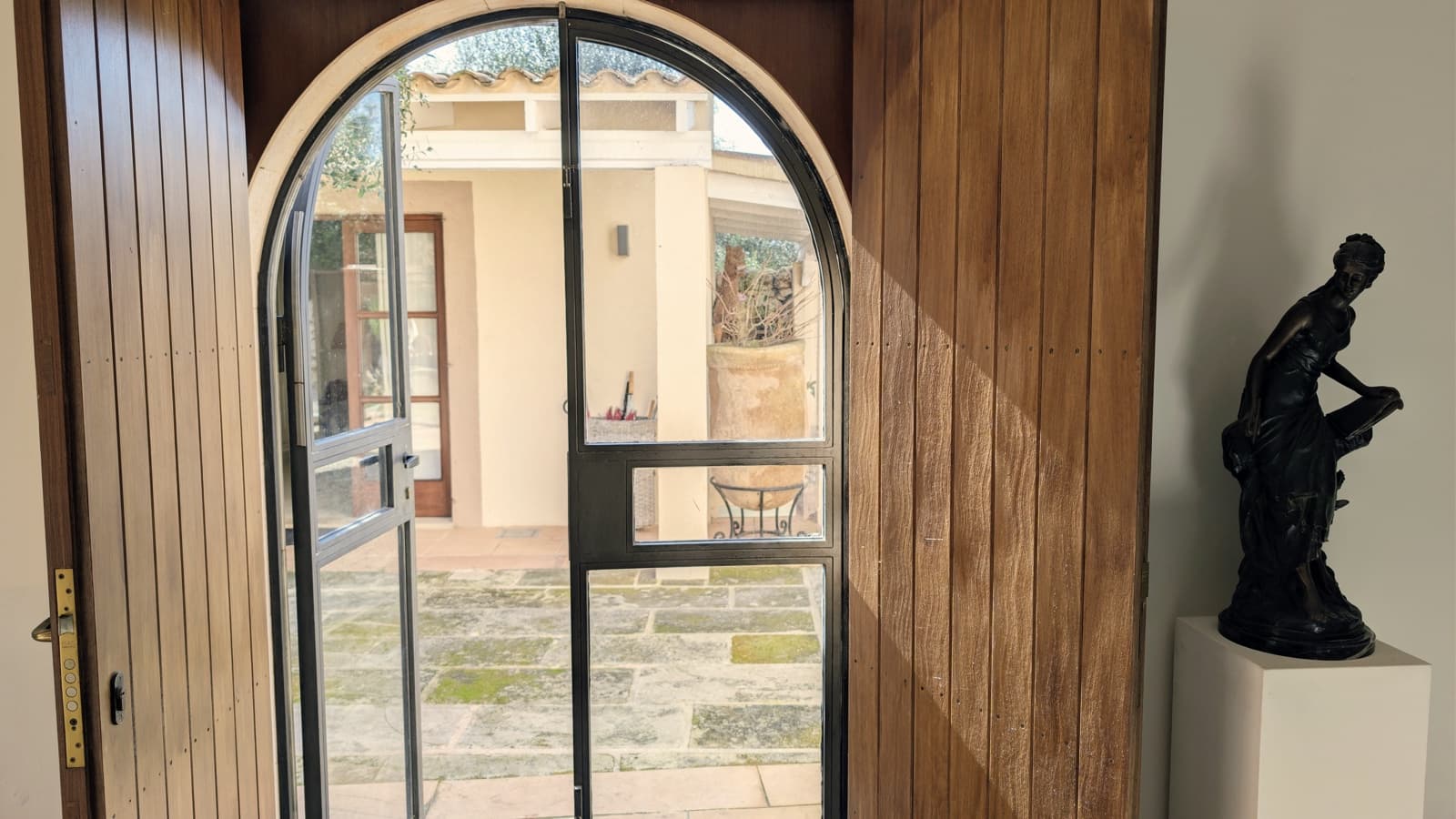 3 makuuhuone Maalaistalo myytävänä paikassa Santanyi mukana 
autotalli - 1 425 000 € (Ref: 9657876)