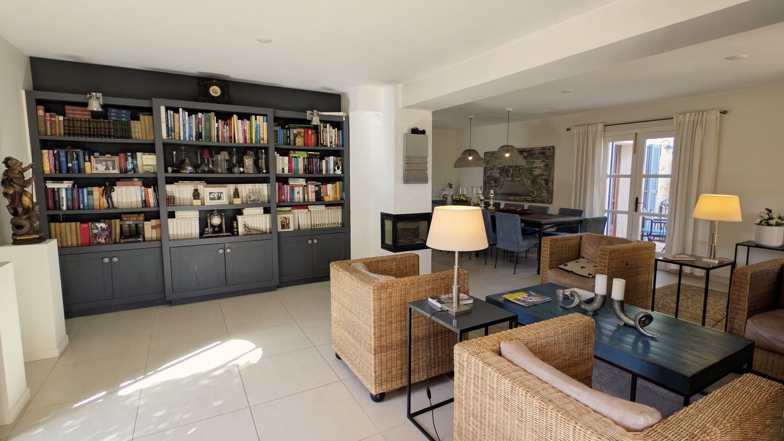 3 makuuhuone Maalaistalo myytävänä paikassa Santanyi mukana 
autotalli - 1 425 000 € (Ref: 9657876)