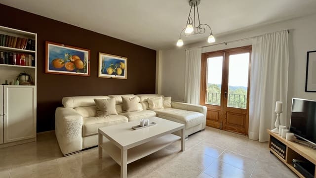 3 slaapkamer Appartement te koop in Campanet met garage - € 585.000 (Ref: 9665478)