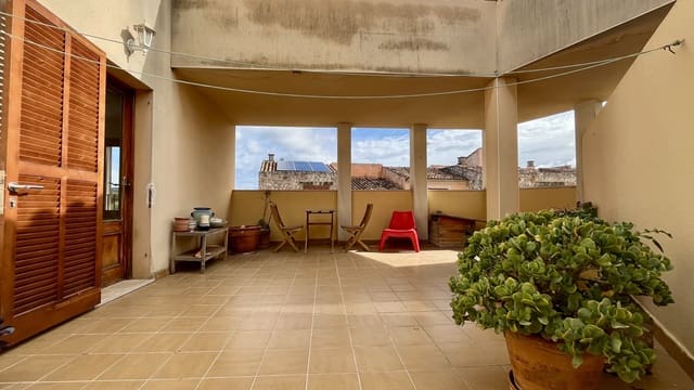 3 slaapkamer Appartement te koop in Campanet met garage - € 585.000 (Ref: 9665478)