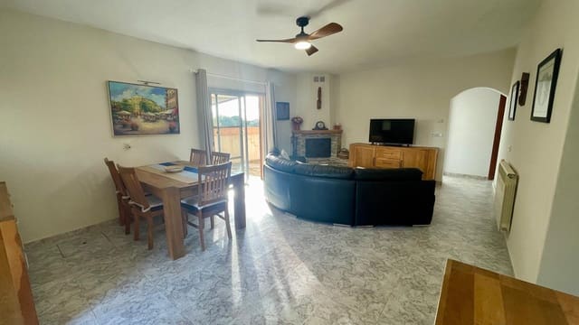 3 bedroom Finca/Country House for sale in Llucmajor with pool garage - € 675,000 (Ref: 9669552)