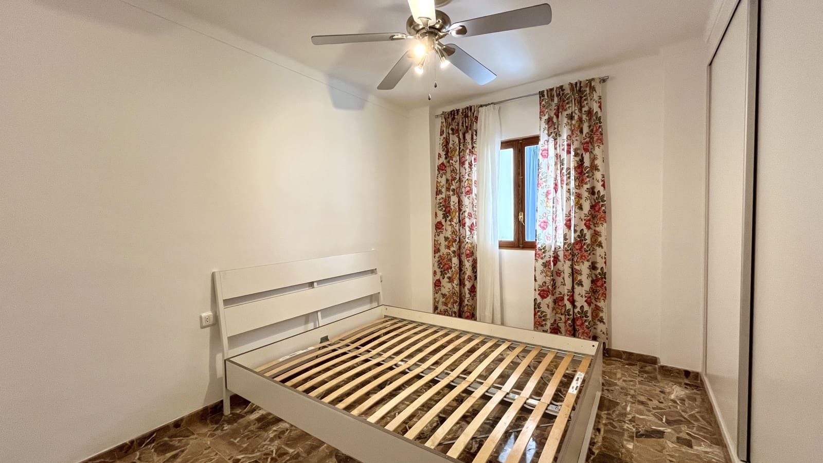 Appartement de 3 chambres à louer à Palma de Mallorca avec garage - 2 200 € (Ref: 9669553)