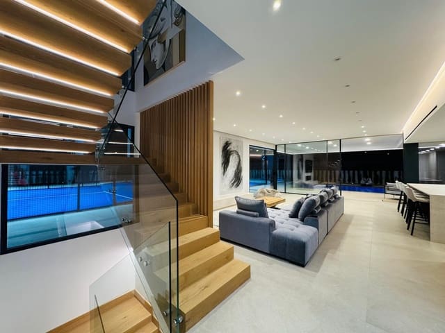 Chalet de 3 habitaciones en Marratxí en alquiler con piscina garaje - 14.000 € (Ref: 9676421)