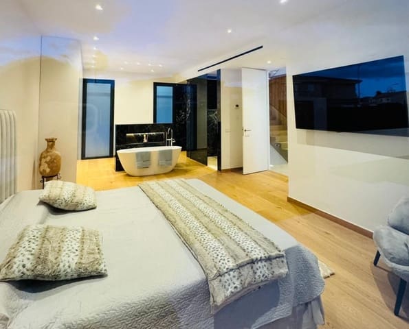 Villa/Maison de 3 chambres à louer à Marratxí avec piscine garage - 14 000 € (Ref: 9676421)