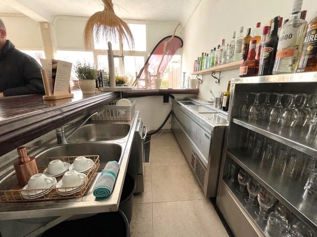 Kaupallinen vuokrattavana paikassa Port de Pollença, Pollensa / Pollença - 5 000 € (Ref: 9676422)