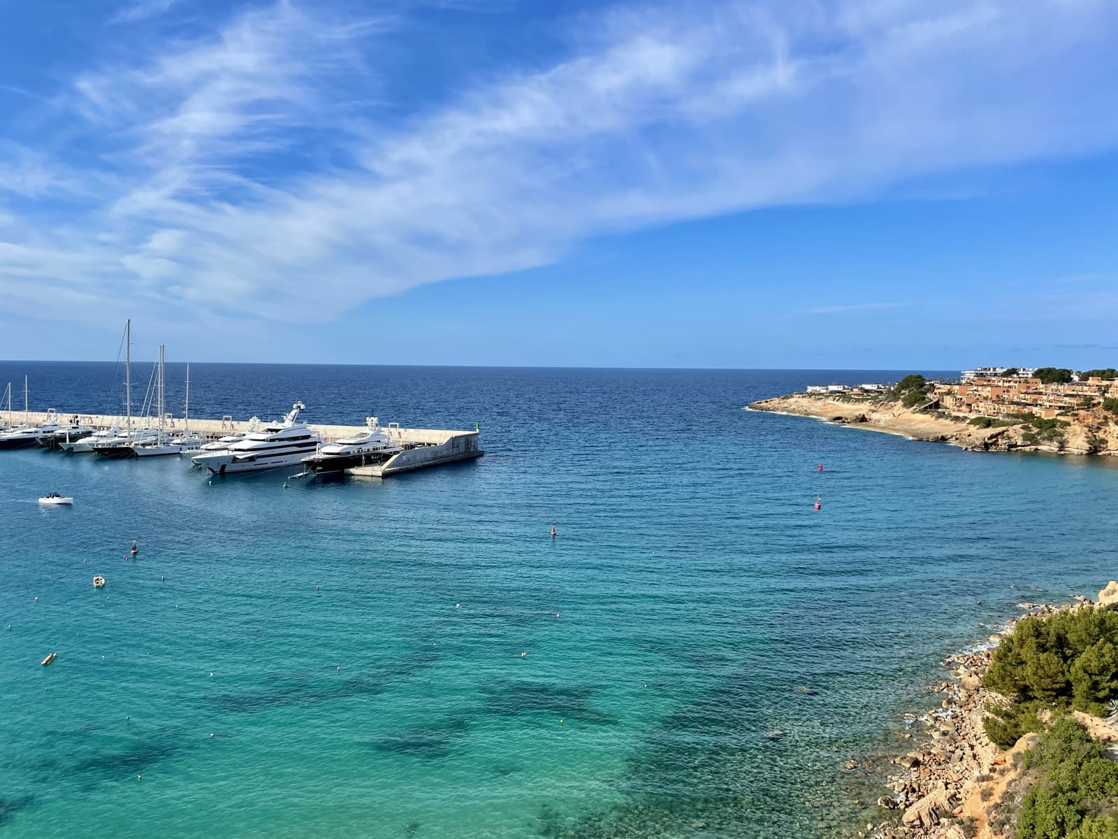 2 Zimmer Apartment zu vermieten in El Toro / Port Adriano - 2.400 € (Ref: 9676423)