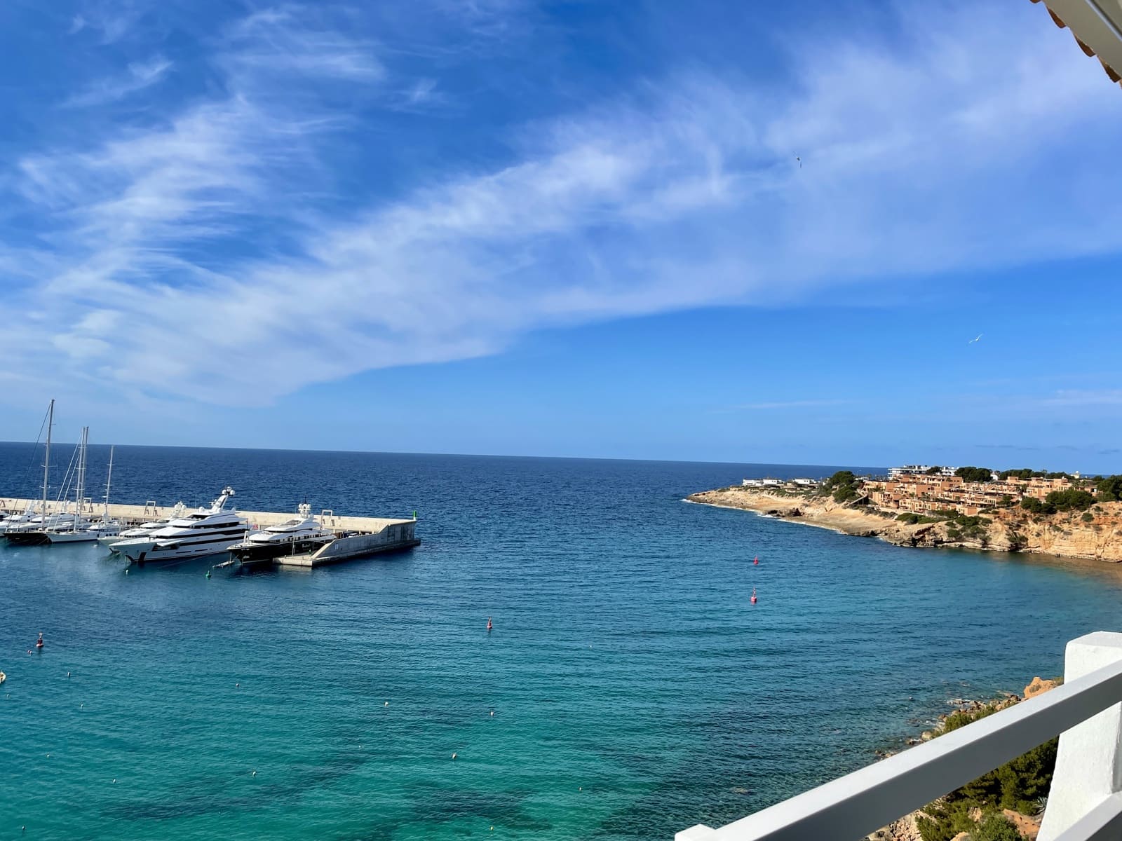 2 Zimmer Apartment zu vermieten in El Toro / Port Adriano - 2.400 € (Ref: 9676423)