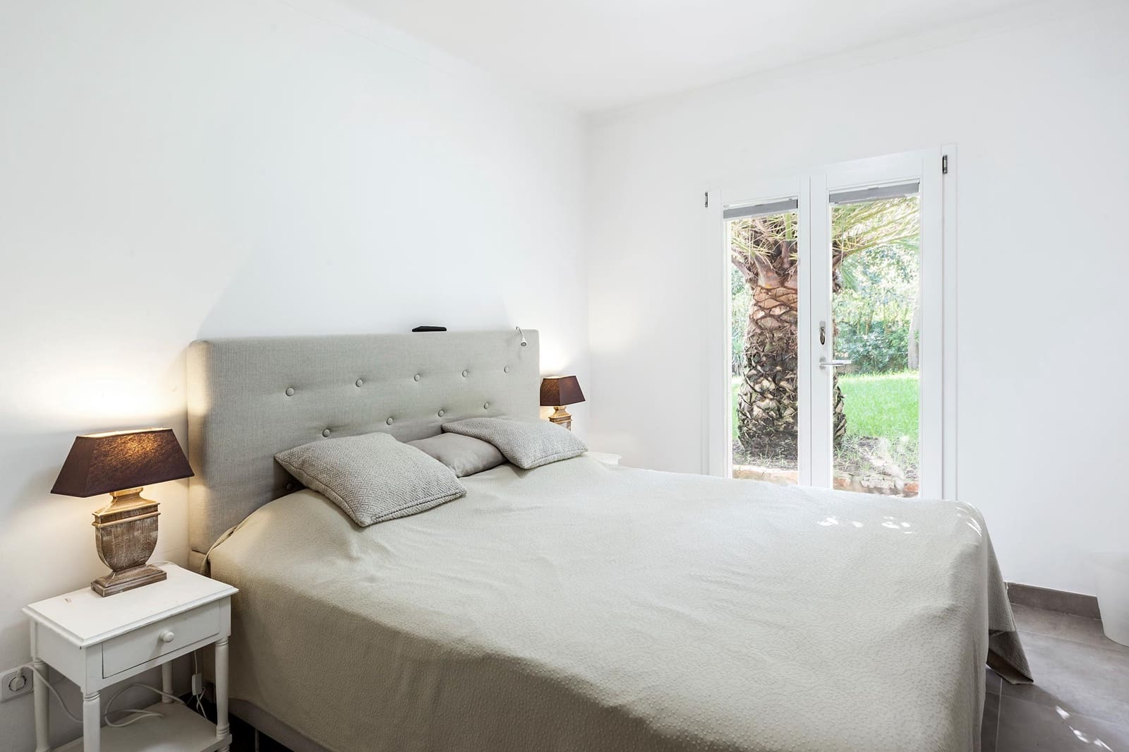 4 makuuhuone Huvila myytävänä paikassa Muro mukana 
autotalli - 1 750 000 € (Ref: 9679268)