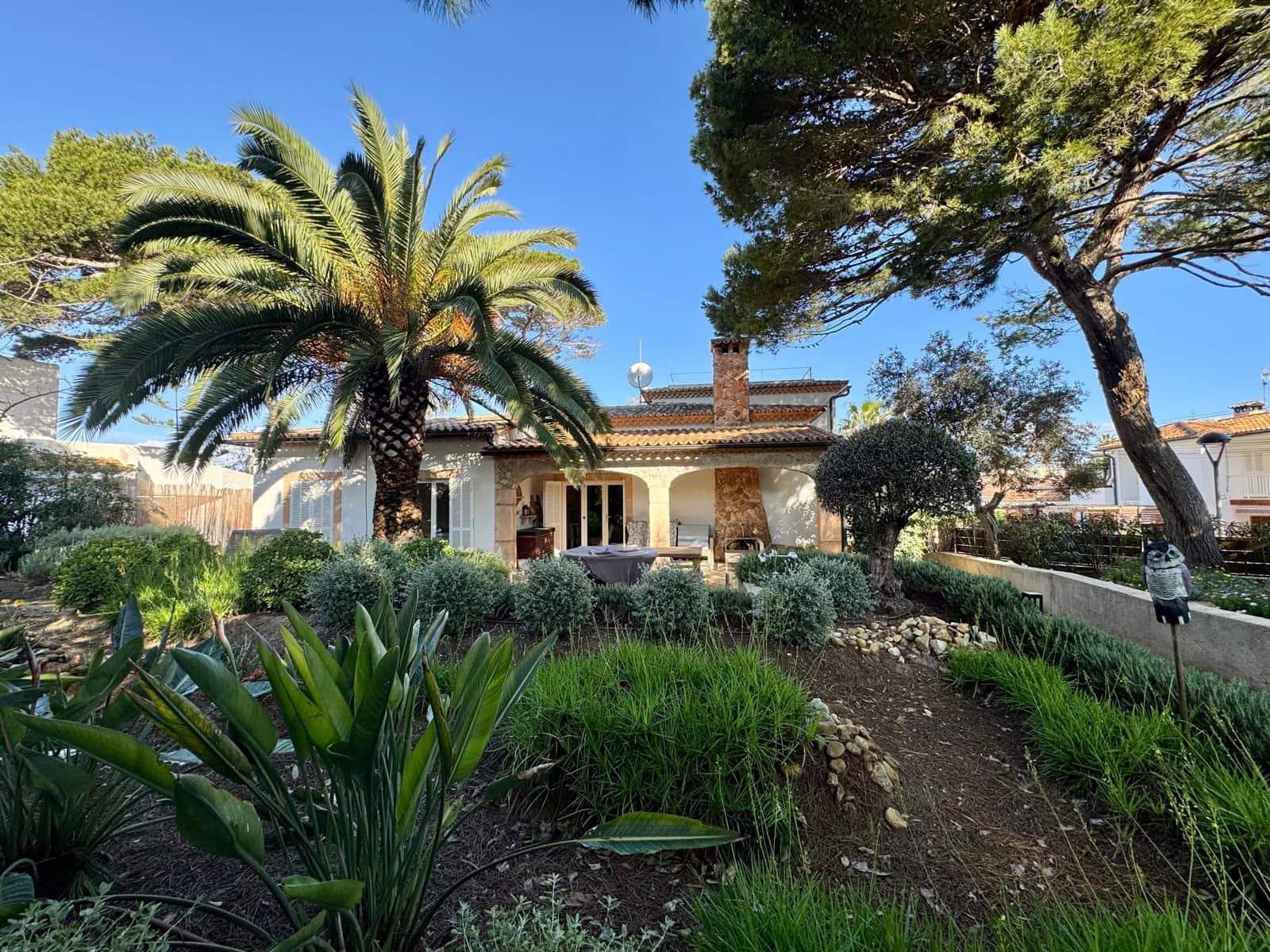 4 makuuhuone Huvila myytävänä paikassa Muro mukana 
autotalli - 1 750 000 € (Ref: 9679268)