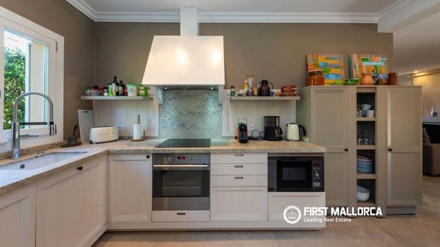 4 camera da letto Villa in vendita in Playas de Muro / Platges de Muro, Muro con garage - 1.750.000 € (Rif: 9679268)