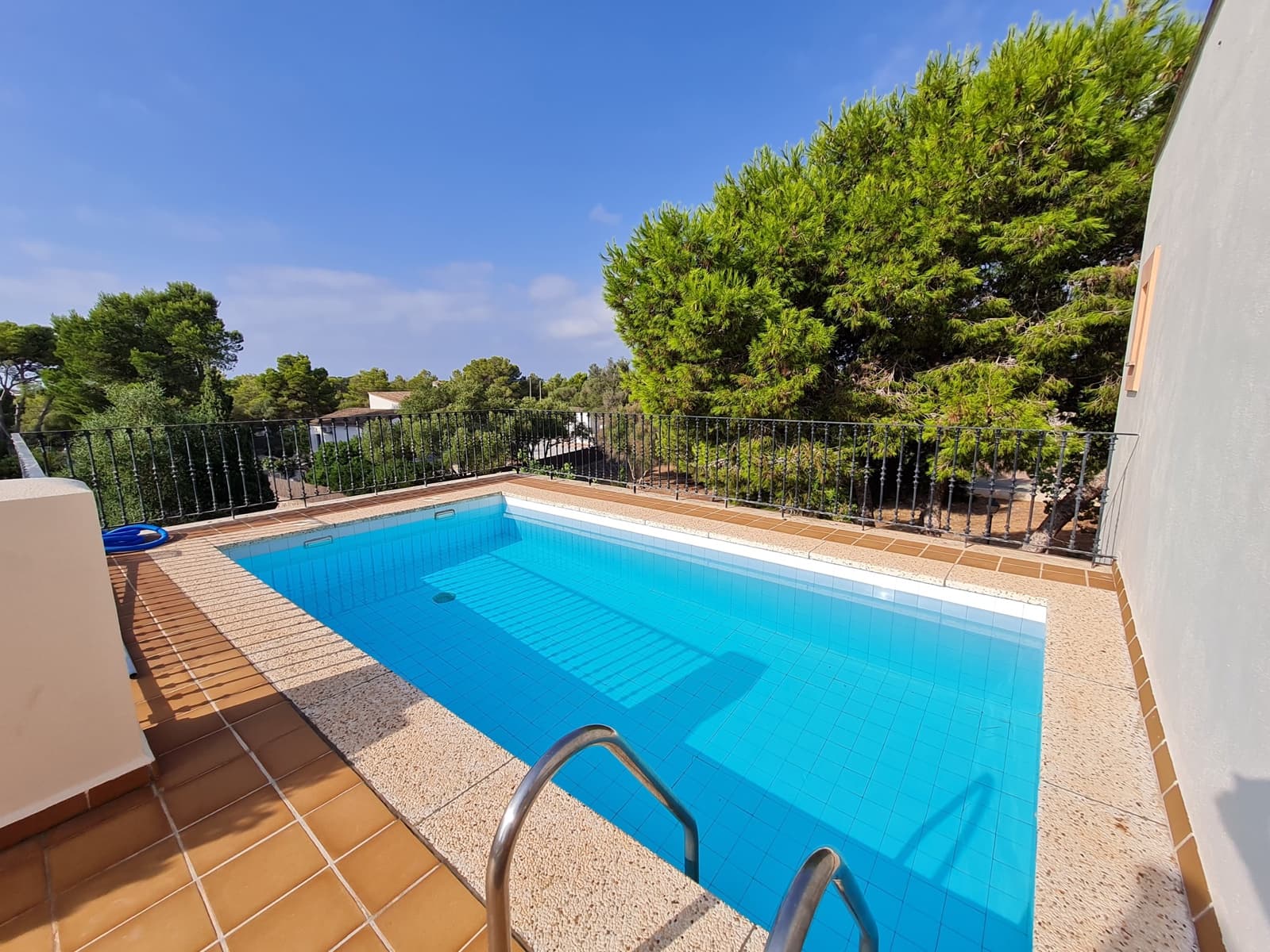 Ático de 3 habitaciones en Porto Petro en alquiler con piscina garaje - 2.800 € (Ref: 9679269)