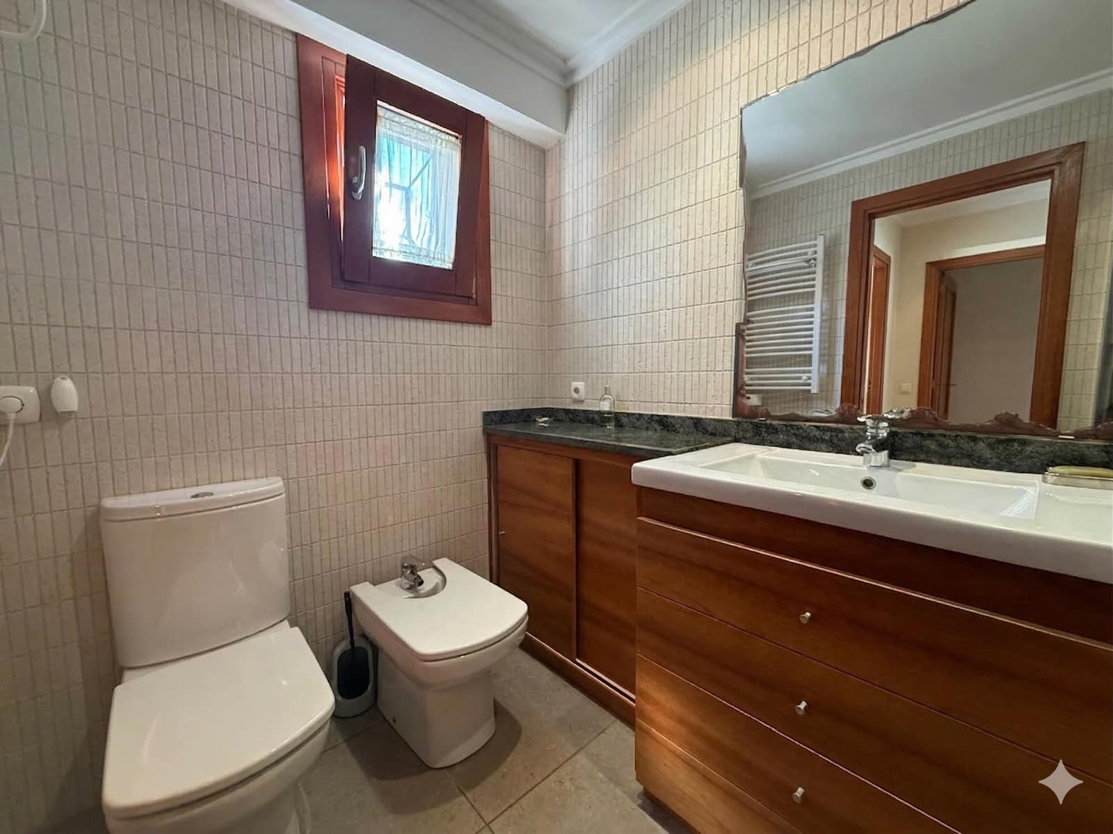 2 slaapkamer Villa te huur in Puerto de Alcudia met garage - € 2.000 (Ref: 9685779)