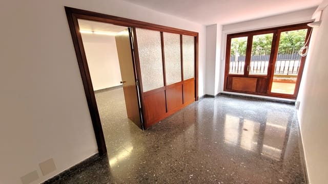 Local Comercial de 4 habitaciones en El Mercat, Palma de Mallorca en alquiler - 2.000 € (Ref: 9685783)