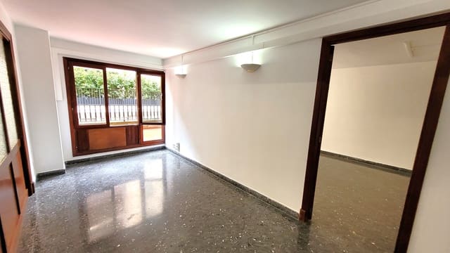 Local Comercial de 4 habitaciones en El Mercat, Palma de Mallorca en alquiler - 2.000 € (Ref: 9685783)