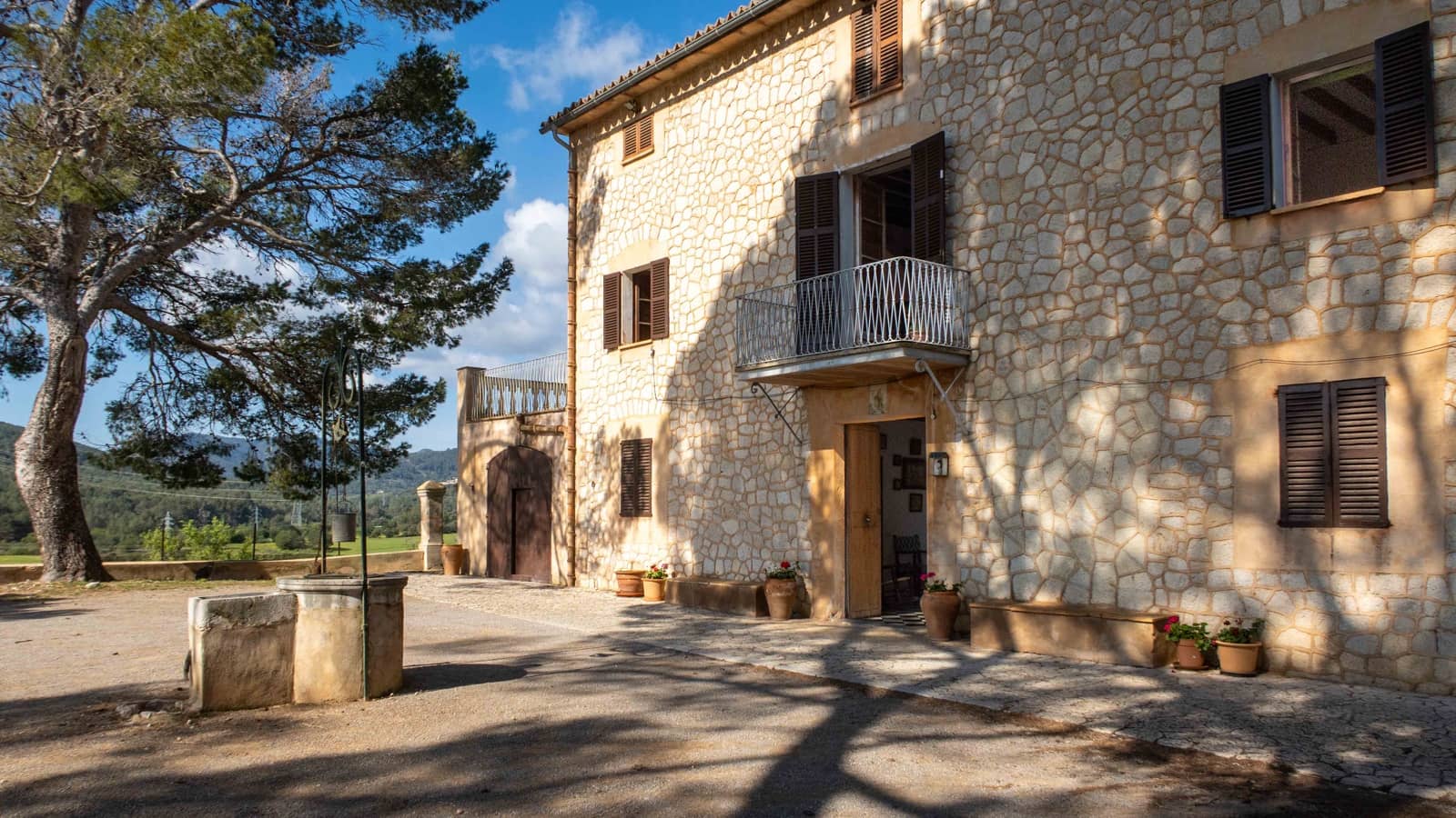 6 sypialnia Finka/Dom wiejski na sprzedaż w Establiments z basenem garażem - 3 900 000 € (Ref: 9685785)