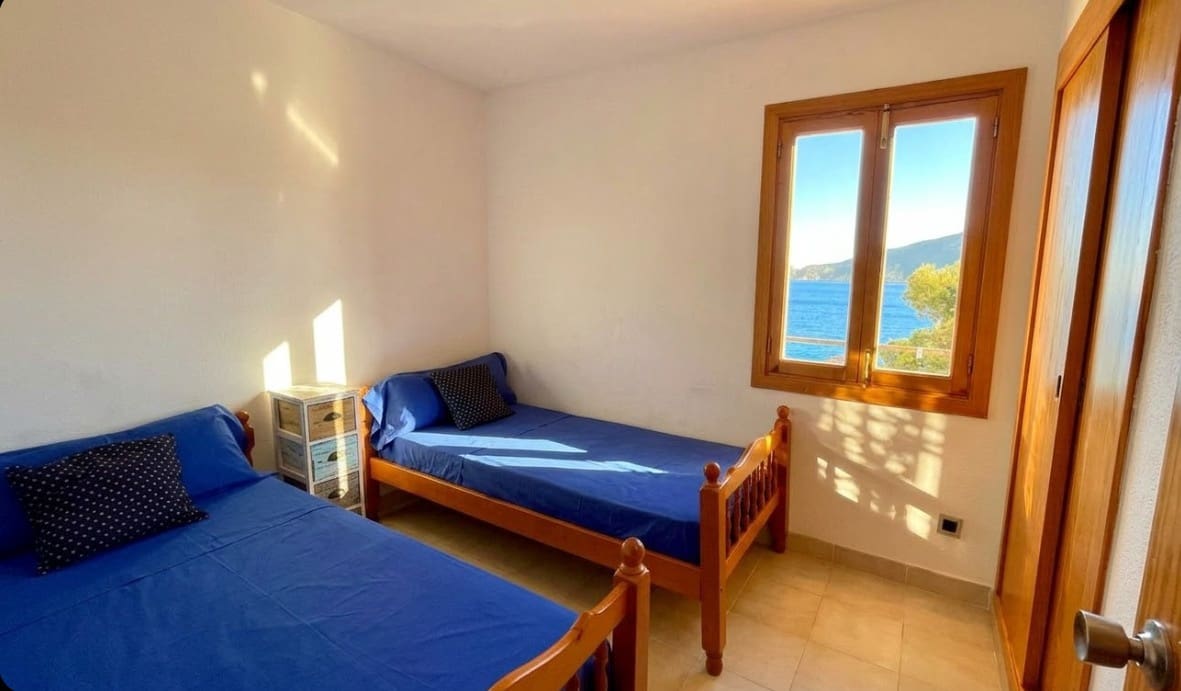 3 bedroom Apartment for rent in Sant Elm with garage - € 2,700 (Ref: 9688554)