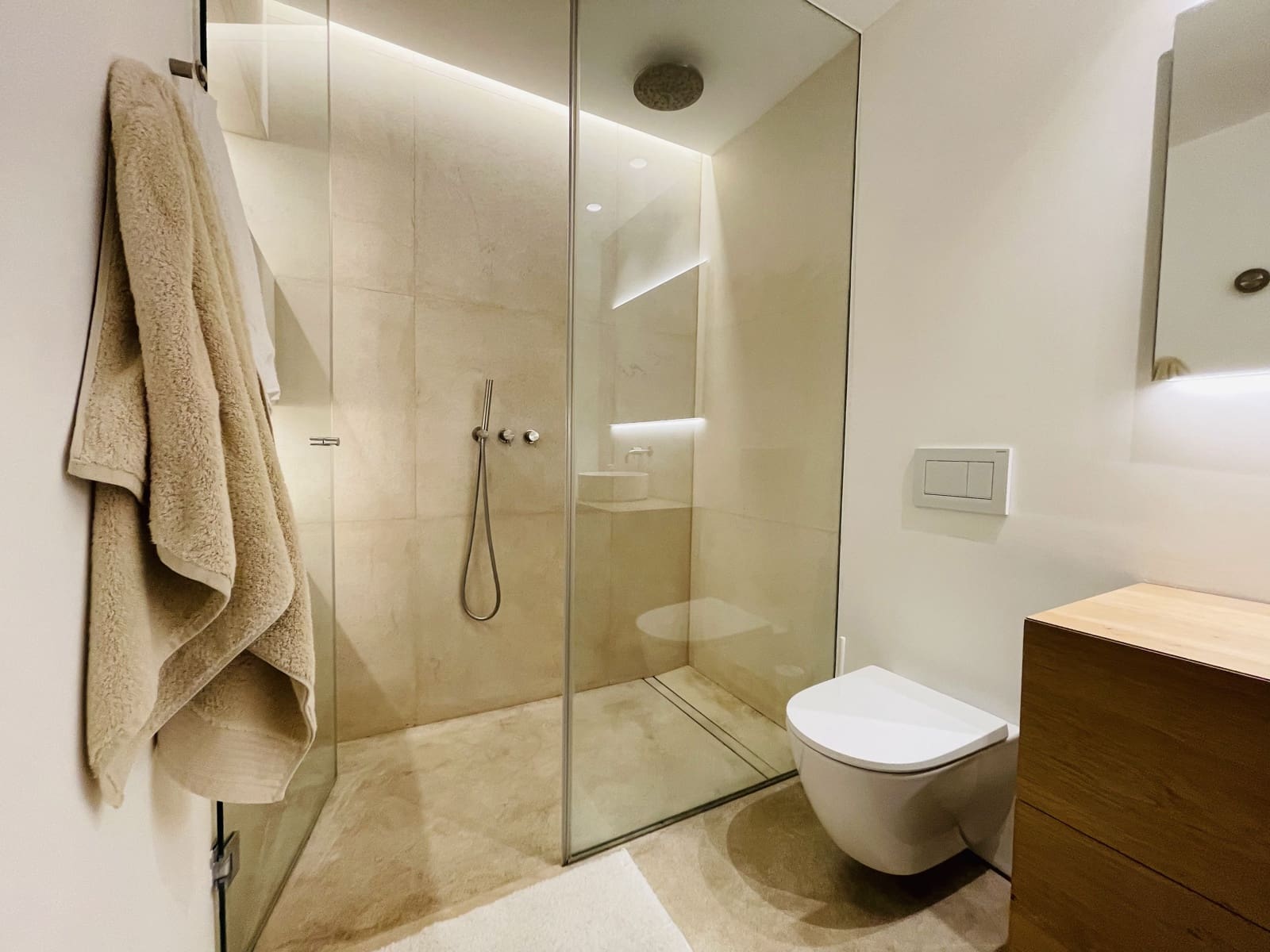 3 bedroom Apartment for rent in Pollensa / Pollenca with garage - € 7,000 (Ref: 9688555)