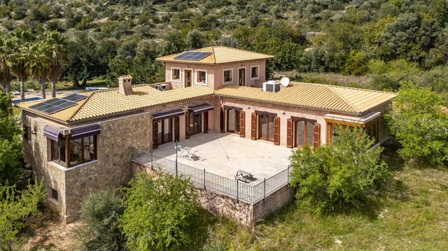 6 Zimmer Finca/Landgut zu verkaufen in Bunyola mit Pool Garage - 3.500.000 € (Ref: 9688556)