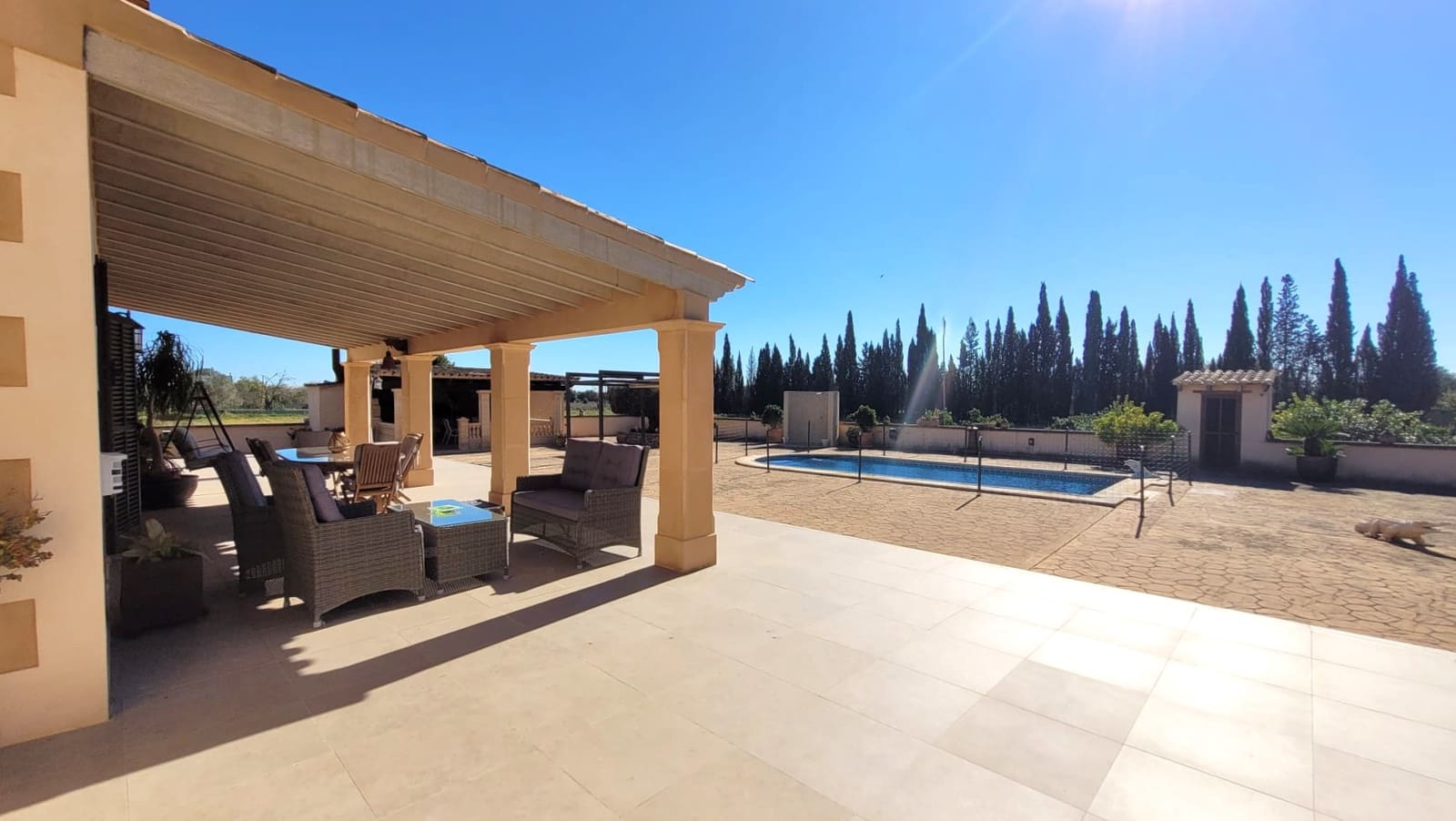 4 bedroom Finca/Country House for rent in Sencelles with pool garage - € 4,000 (Ref: 9694330)