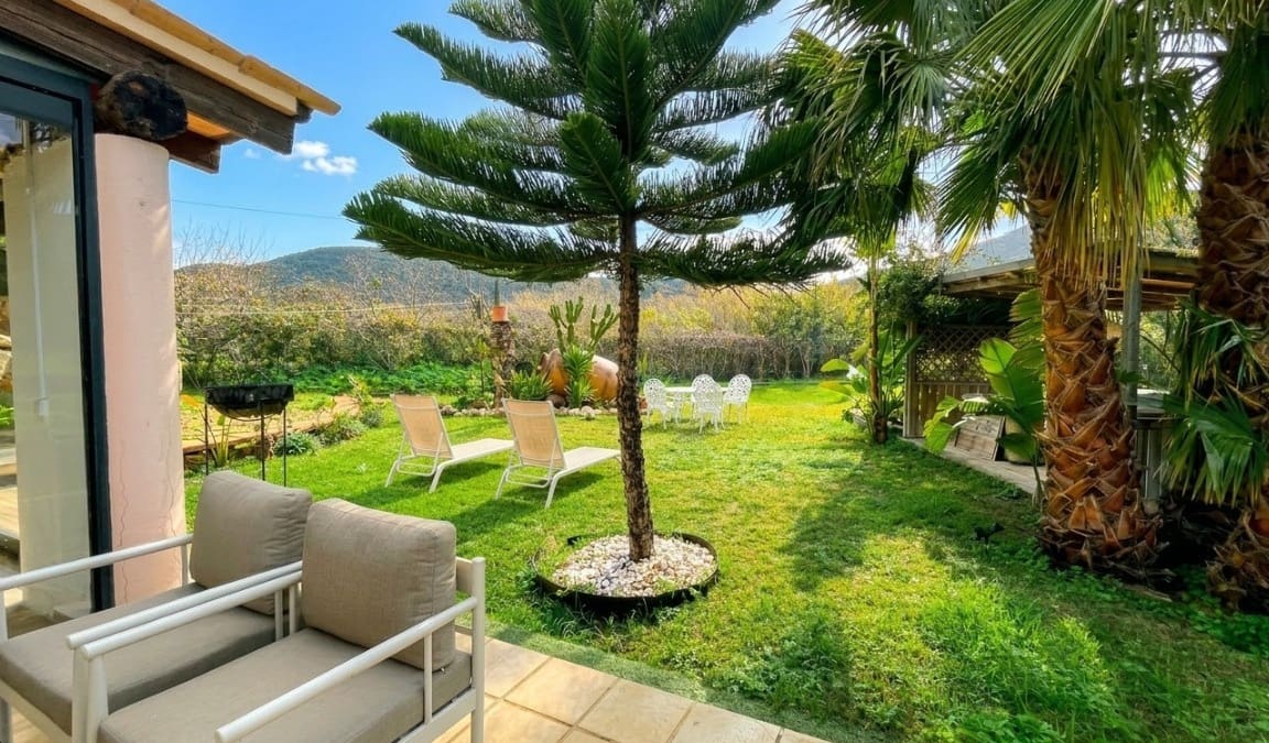 2 bedroom Villa for rent in Puerto de Andratx with garage - € 2,500 (Ref: 9694392)