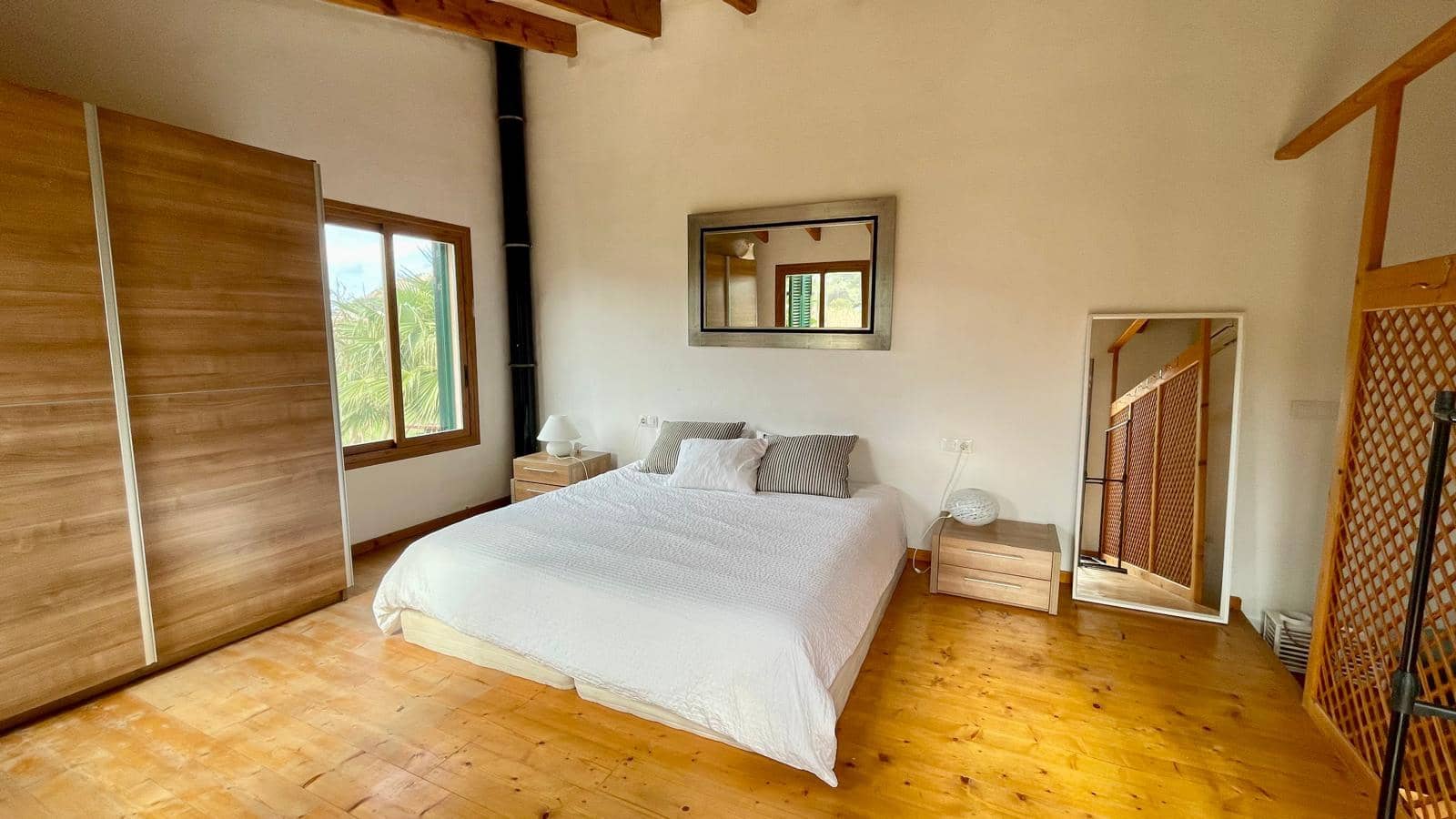 2 bedroom Villa for rent in Puerto de Andratx with garage - € 2,500 (Ref: 9694392)