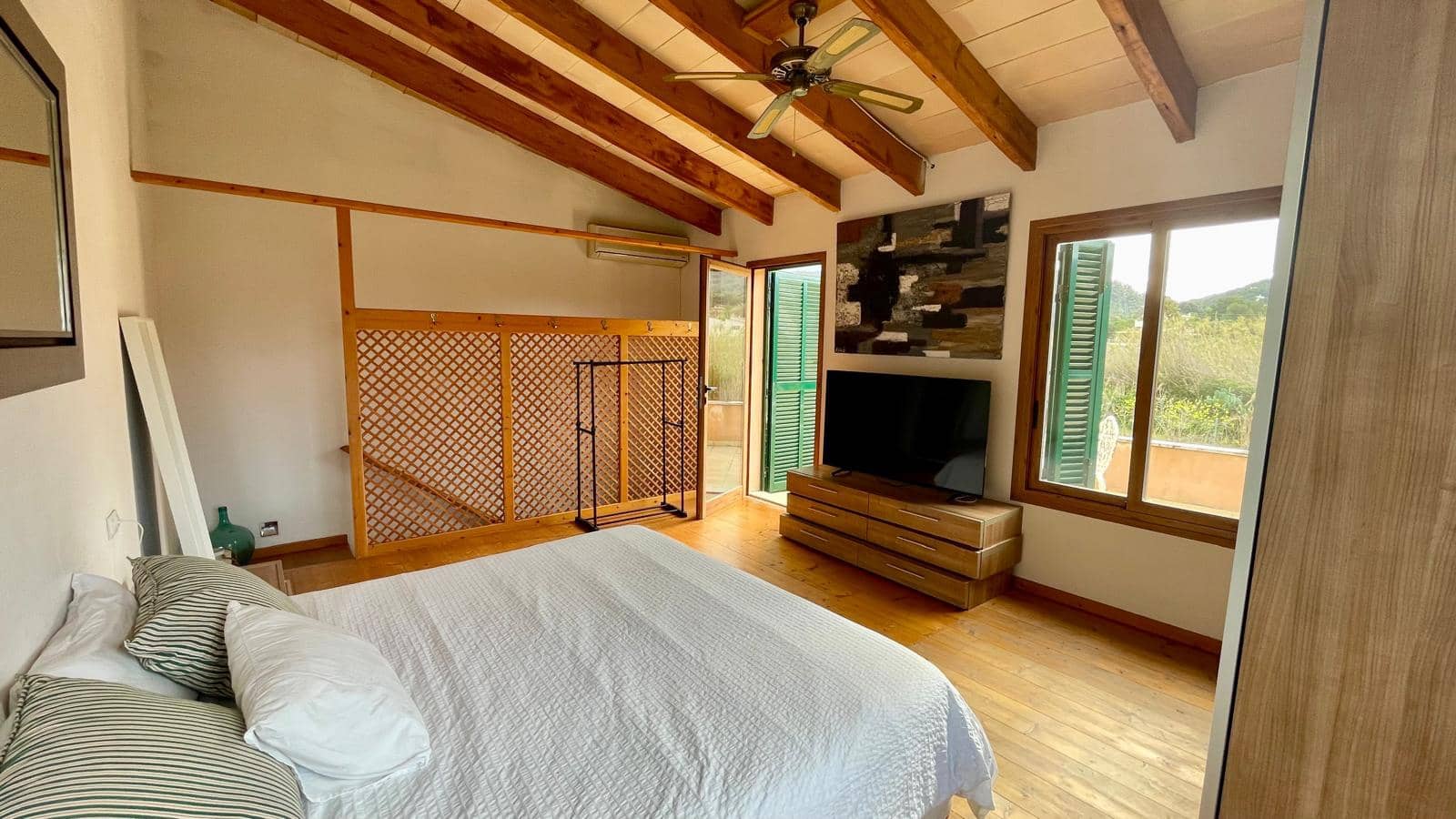 2 bedroom Villa for rent in Puerto de Andratx with garage - € 2,500 (Ref: 9694392)