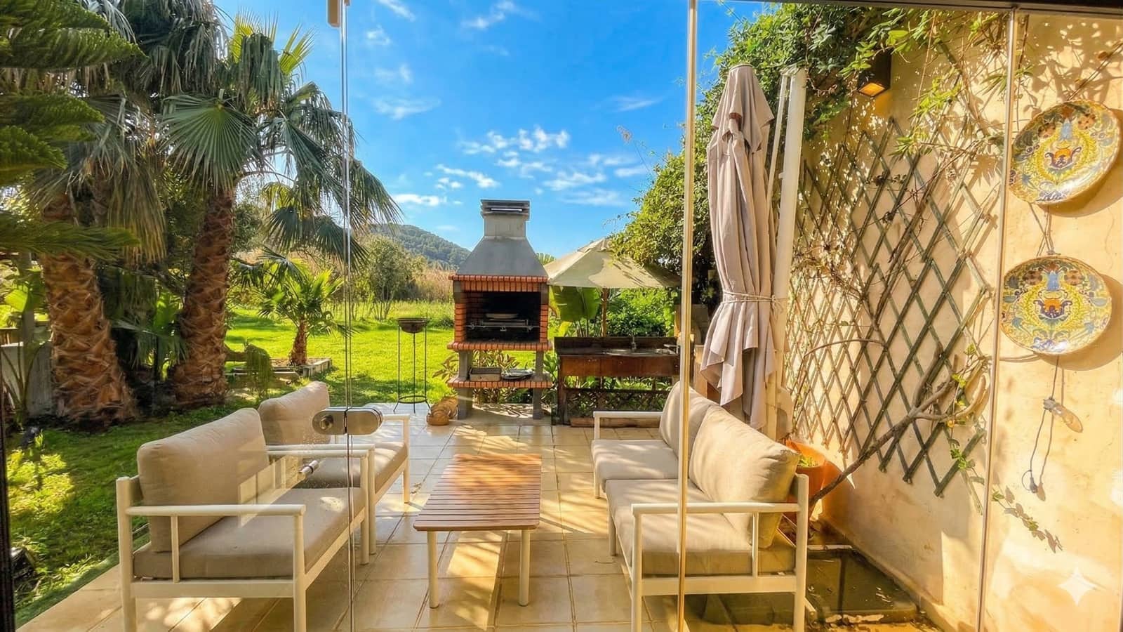 2 bedroom Villa for rent in Puerto de Andratx with garage - € 2,500 (Ref: 9694392)