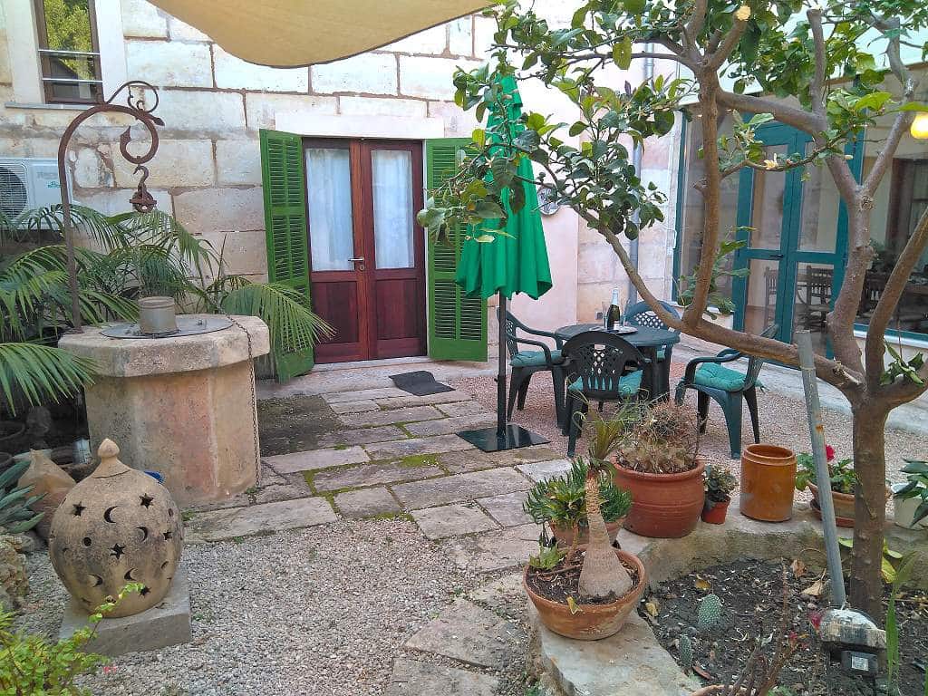 3 bedroom Townhouse for rent in Sa Pobla with garage - € 3,000 (Ref: 9697814)