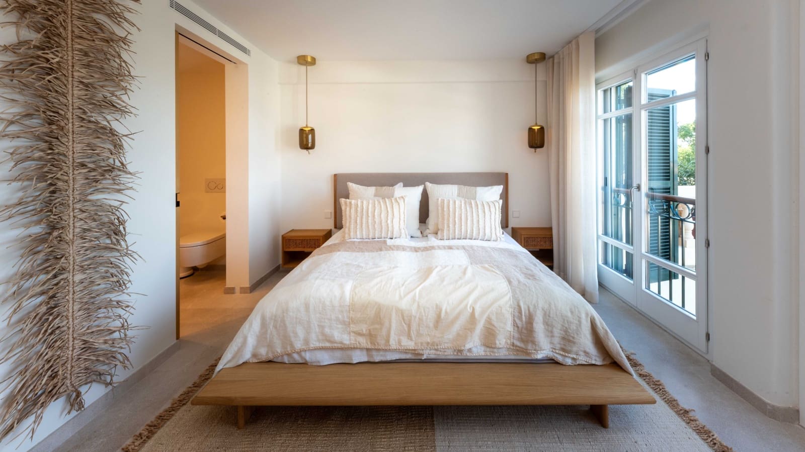 3 bedroom Apartment for sale in Puerto de Andratx with garage - € 3,200,000 (Ref: 9697817)