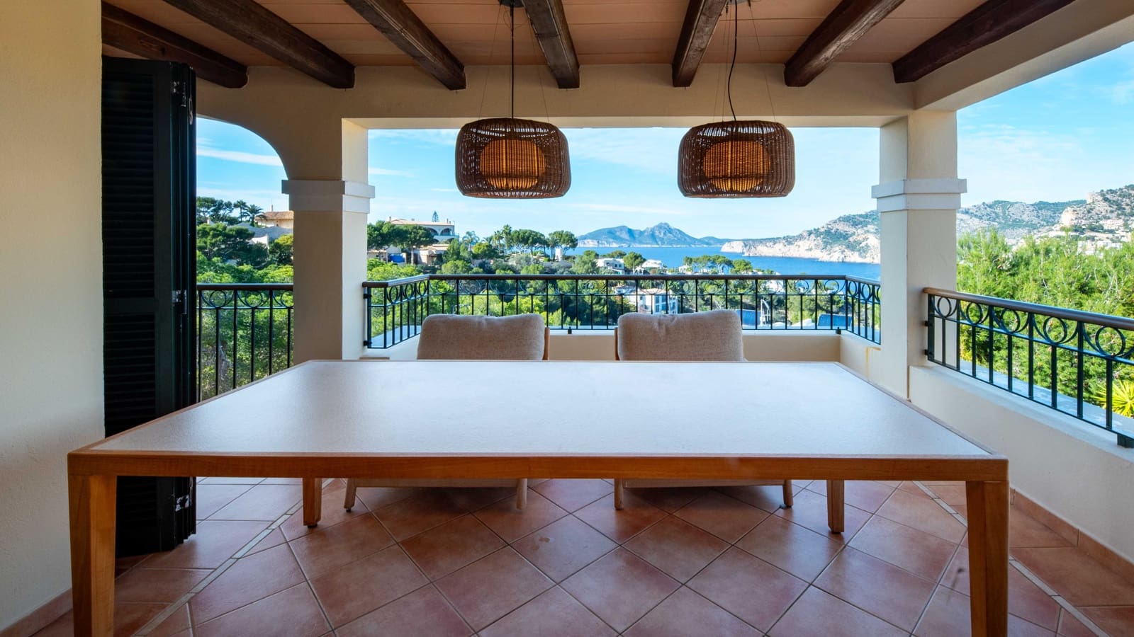 3 bedroom Apartment for sale in Puerto de Andratx with garage - € 3,200,000 (Ref: 9697817)