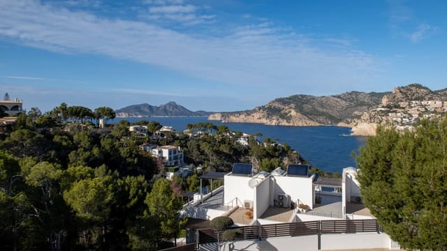 3 soverom Leilighet til salgs i Puerto de Andratx, Andratx med garasje - € 3 200 000 (Ref: 9697817)