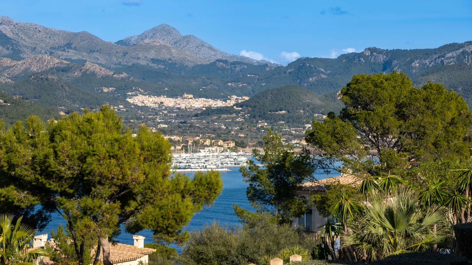 3 bedroom Apartment for sale in Puerto de Andratx with garage - € 3,200,000 (Ref: 9697817)