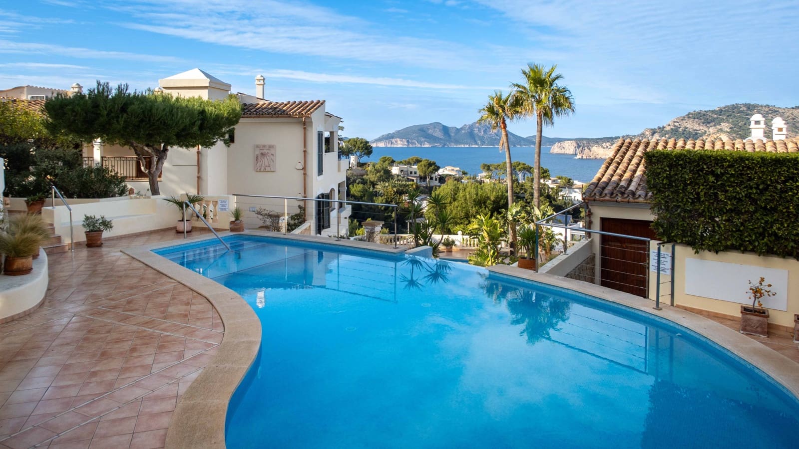 3 bedroom Apartment for sale in Puerto de Andratx with garage - € 3,200,000 (Ref: 9697817)