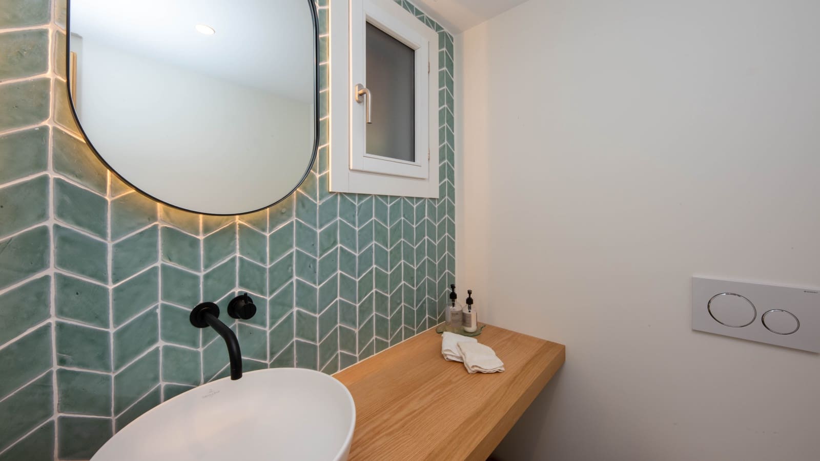 3 bedroom Apartment for sale in Puerto de Andratx with garage - € 3,200,000 (Ref: 9697817)