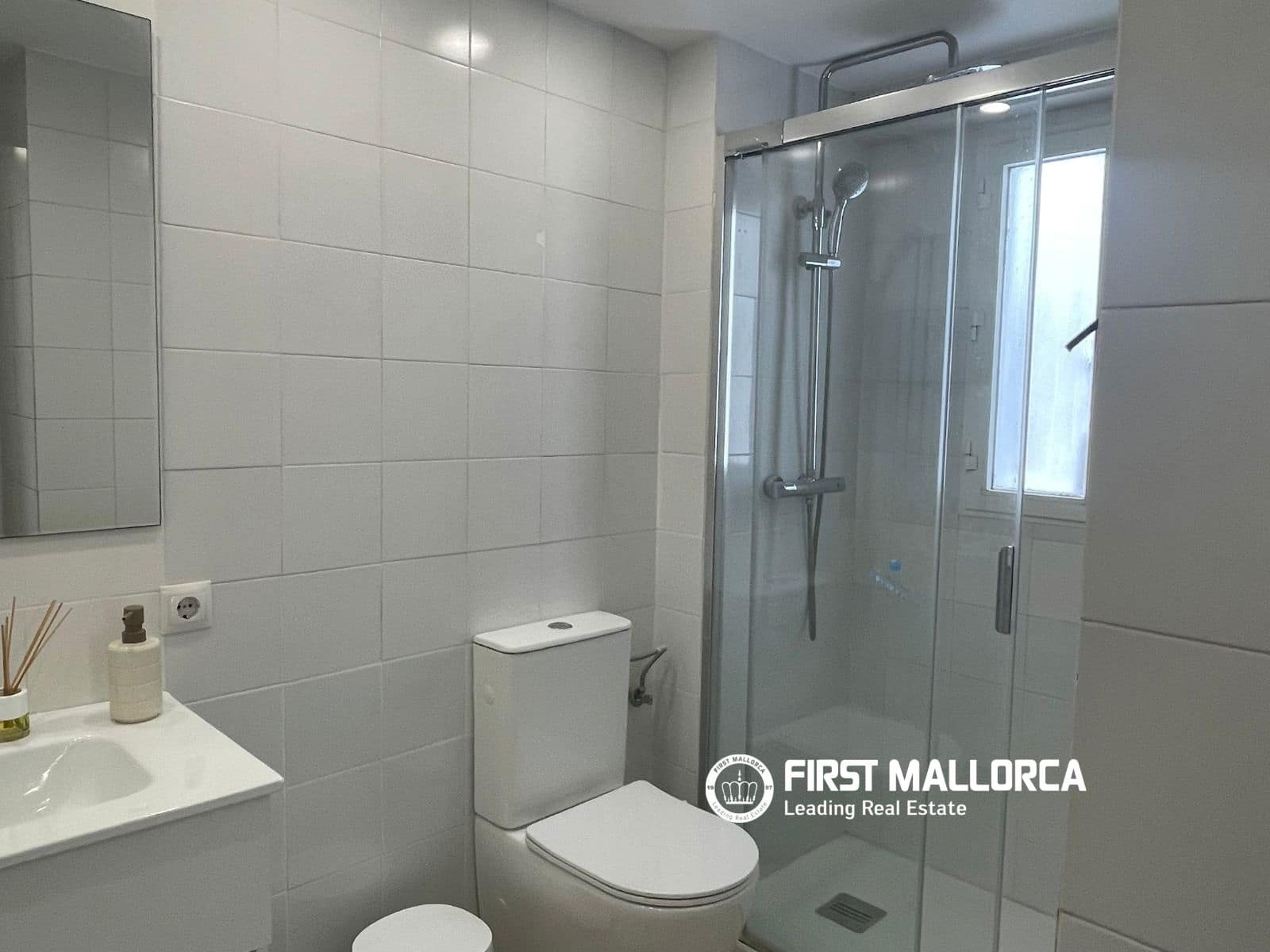 Appartement de 2 chambres à louer à Portals Nous avec garage - 2 900 € (Ref: 9697818)