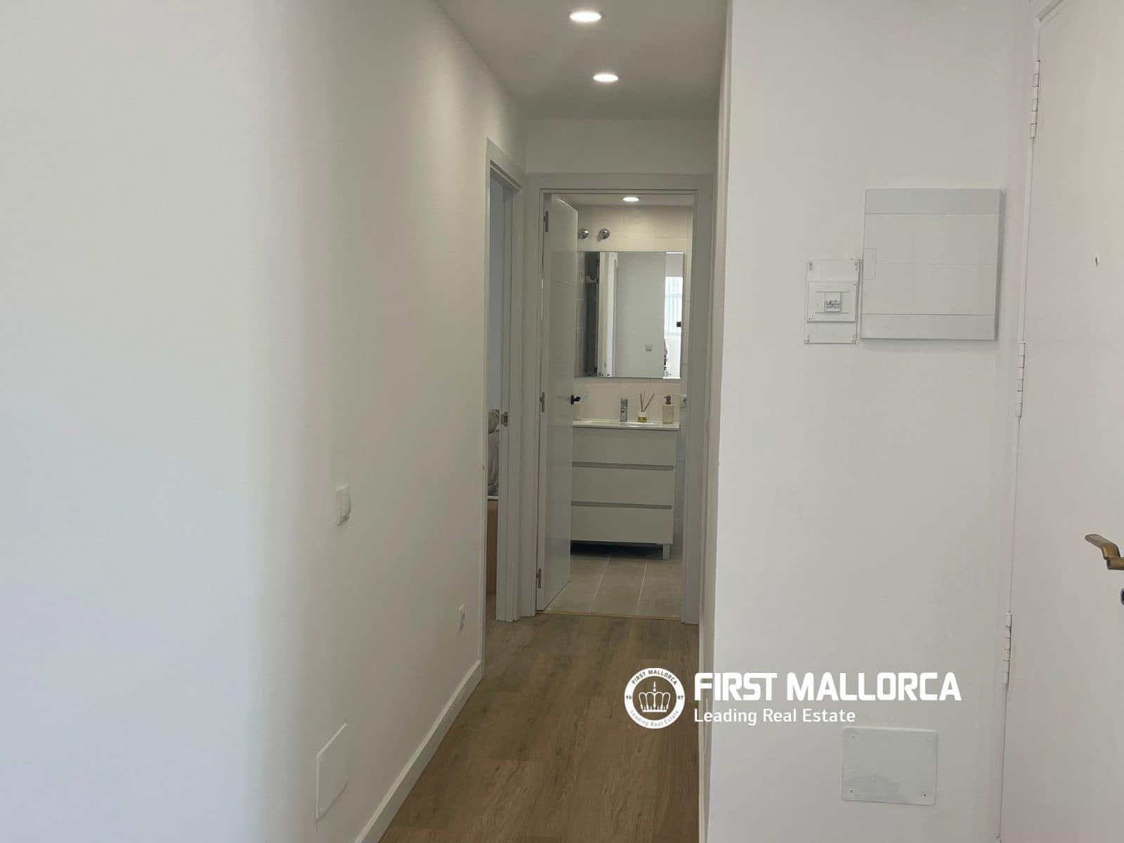 Appartement de 2 chambres à louer à Portals Nous avec garage - 2 900 € (Ref: 9697818)