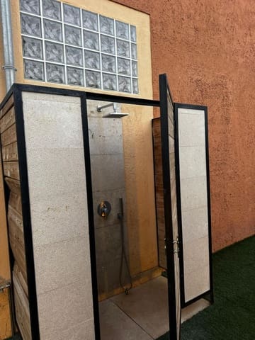 Villa/Maison de 3 chambres à louer à Puerto de Alcudia, Alcúdia avec garage - 2 000 € (Ref: 9700147)