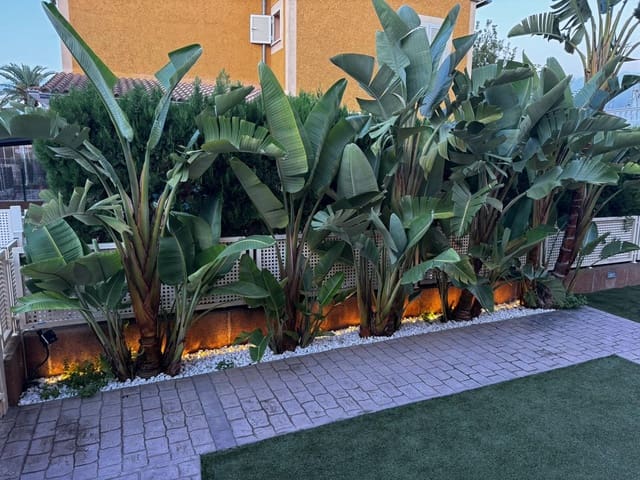 Villa/Maison de 3 chambres à louer à Puerto de Alcudia, Alcúdia avec garage - 2 000 € (Ref: 9700147)