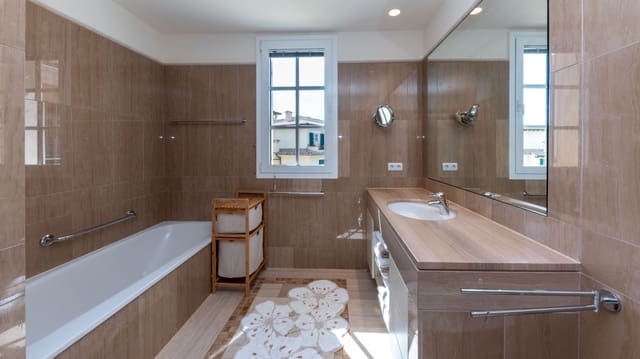 1 soveværelse Lejlighed til salg i Portals Nous, Calvià med garage - € 2.225.000 (Ref: 9709126)