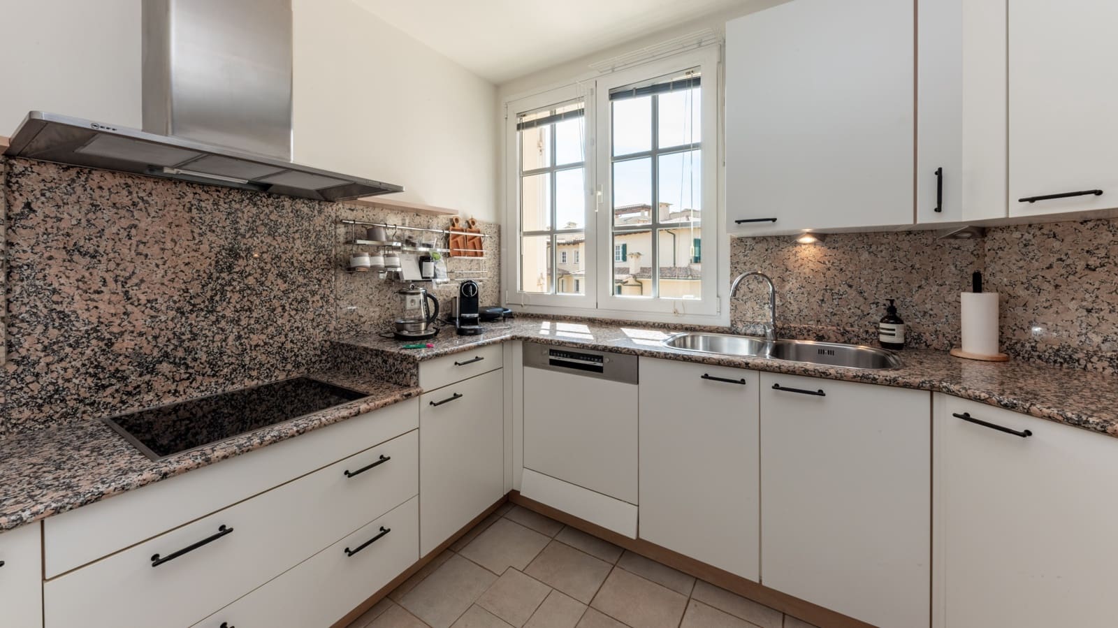 1 soveværelse Lejlighed til salg i Portals Nous med garage - € 2.225.000 (Ref: 9709126)