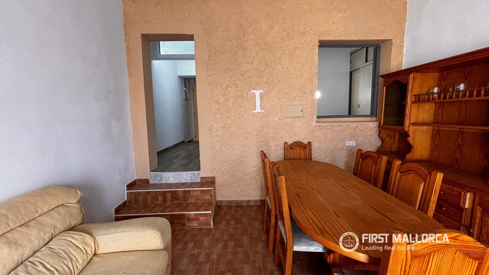 8 bedroom Villa for sale in Santa Ponsa with garage - € 1,100,000 (Ref: 9716726)