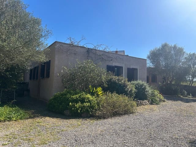 4 Zimmer Finca/Landgut zu verkaufen in Manacor mit Pool Garage - 950.000 € (Ref: 9716729)