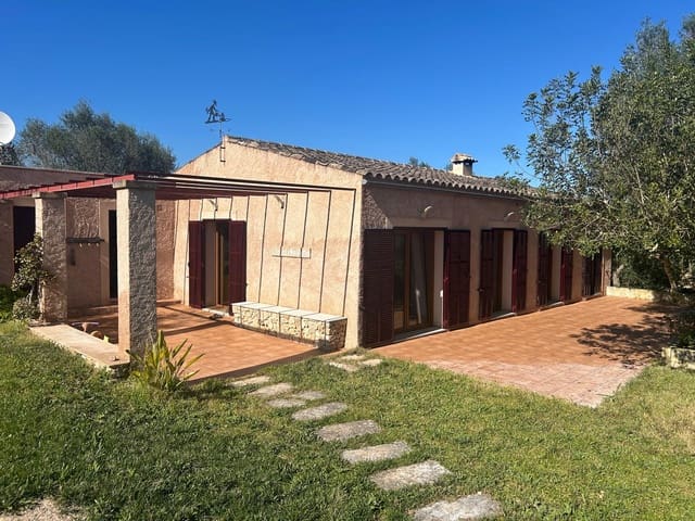 4 Zimmer Finca/Landgut zu verkaufen in Manacor mit Pool Garage - 950.000 € (Ref: 9716729)